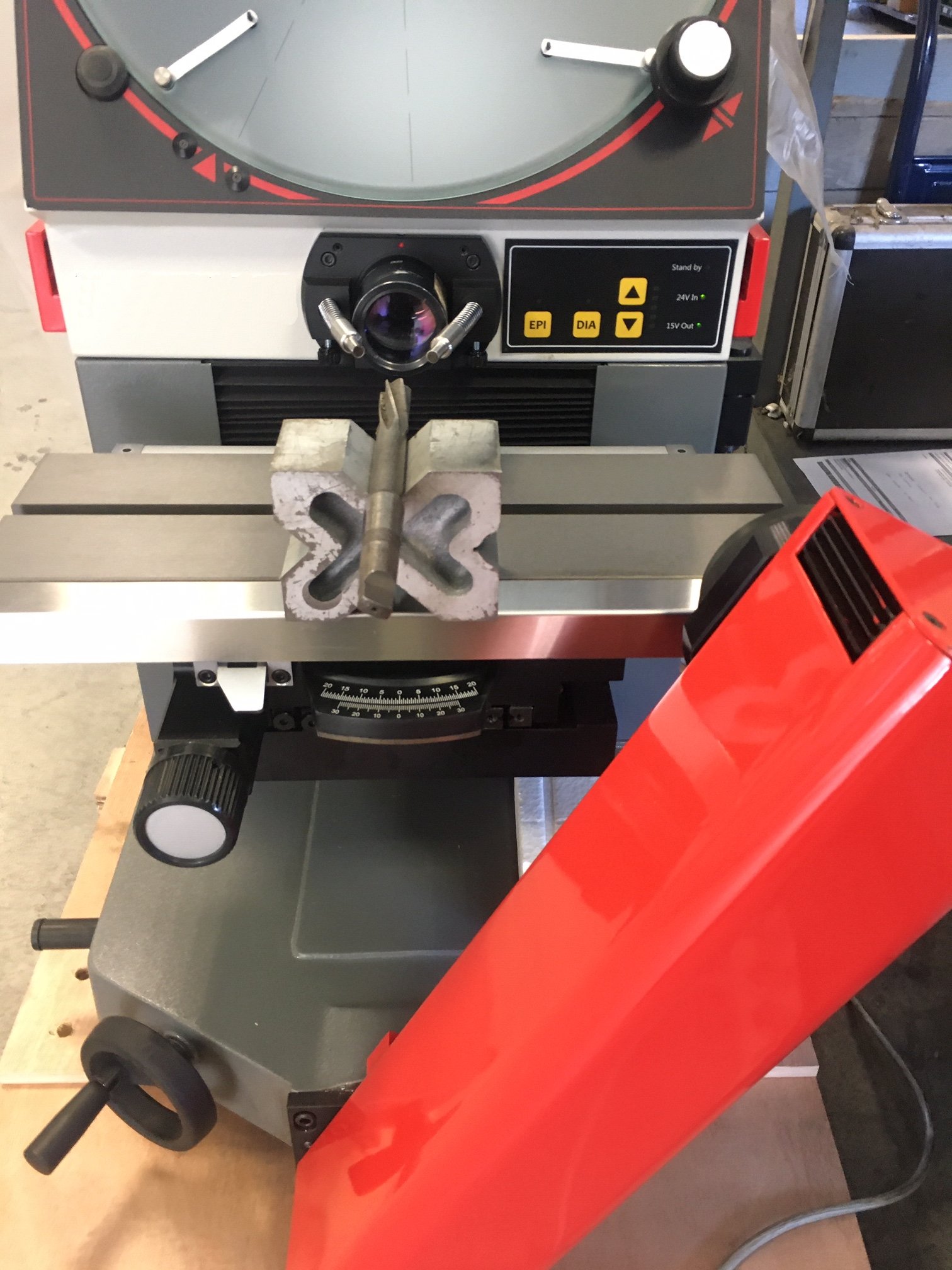 Proyector de perfiles 350 Horizontal